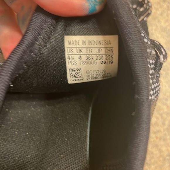 Adidas Black Tennis Shoes - Picture 4 of 4